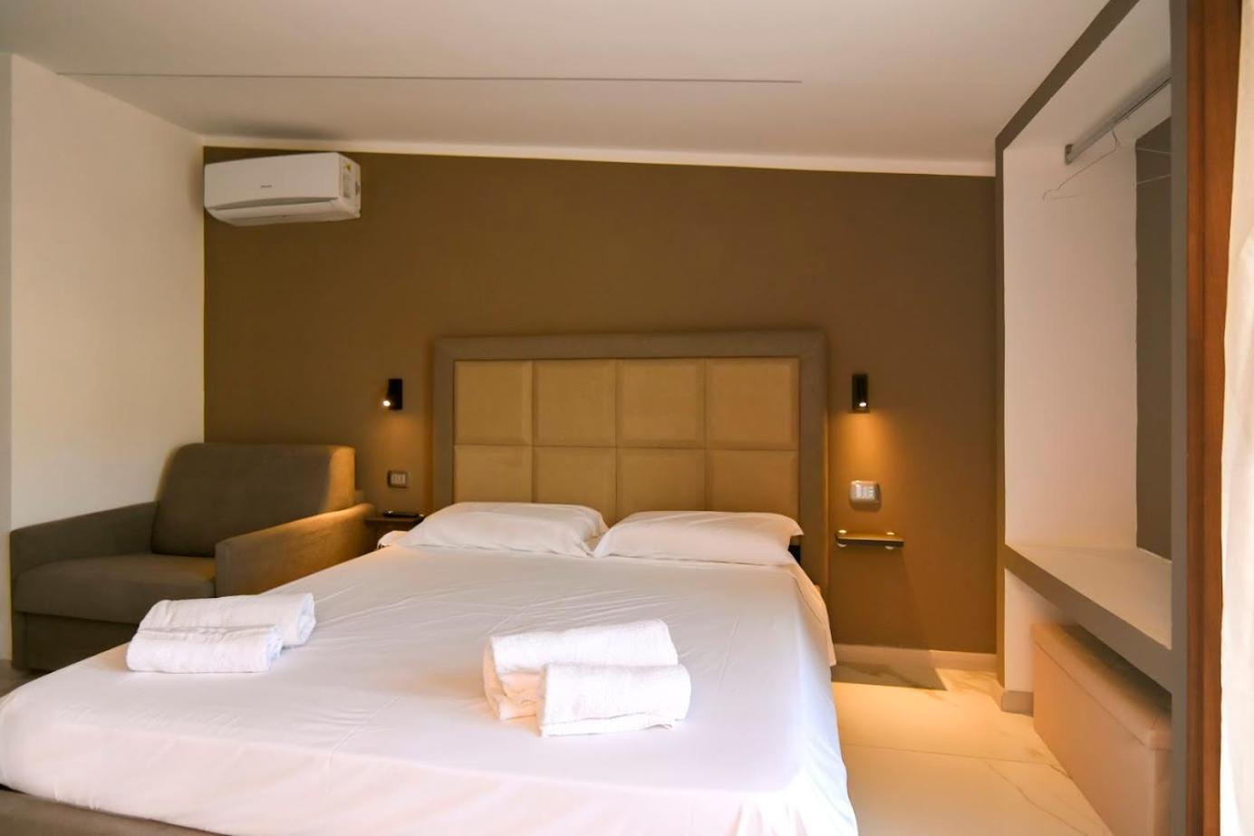 Belma Aparthotel And Rooms Marina di Camerota Εξωτερικό φωτογραφία